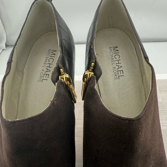 Michael Kors Gold and Brown Heeled Boots - Picture 4 of 6